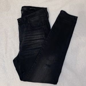 Kendall & Kylie Ultra Babe Skinny Jeans